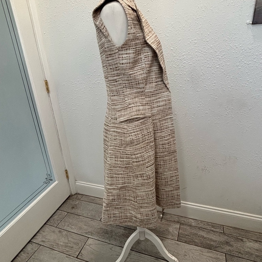 95 Twenty Textured Cream and Brown Vest - Picture 3 of 7